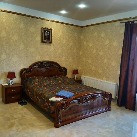 Appartement Аппартаменты С Балконом à Odessa Extérieur photo