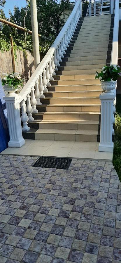 Appartement Аппартаменты С Балконом à Odessa Extérieur photo